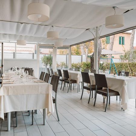 Hotel Milton Marina di Pietrasanta Dış mekan fotoğraf