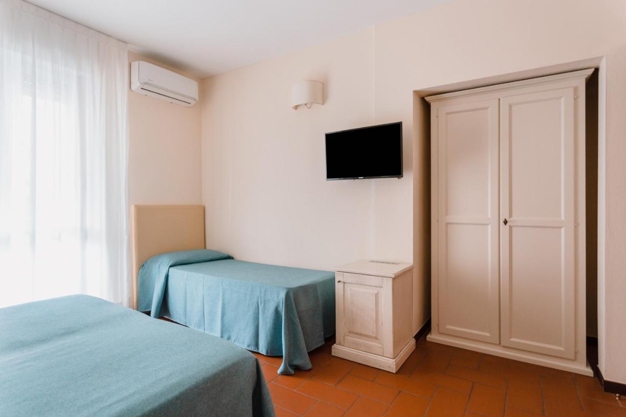 Hotel Milton Marina di Pietrasanta Dış mekan fotoğraf