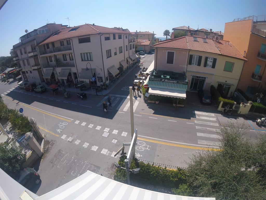 Hotel Milton Marina di Pietrasanta Dış mekan fotoğraf