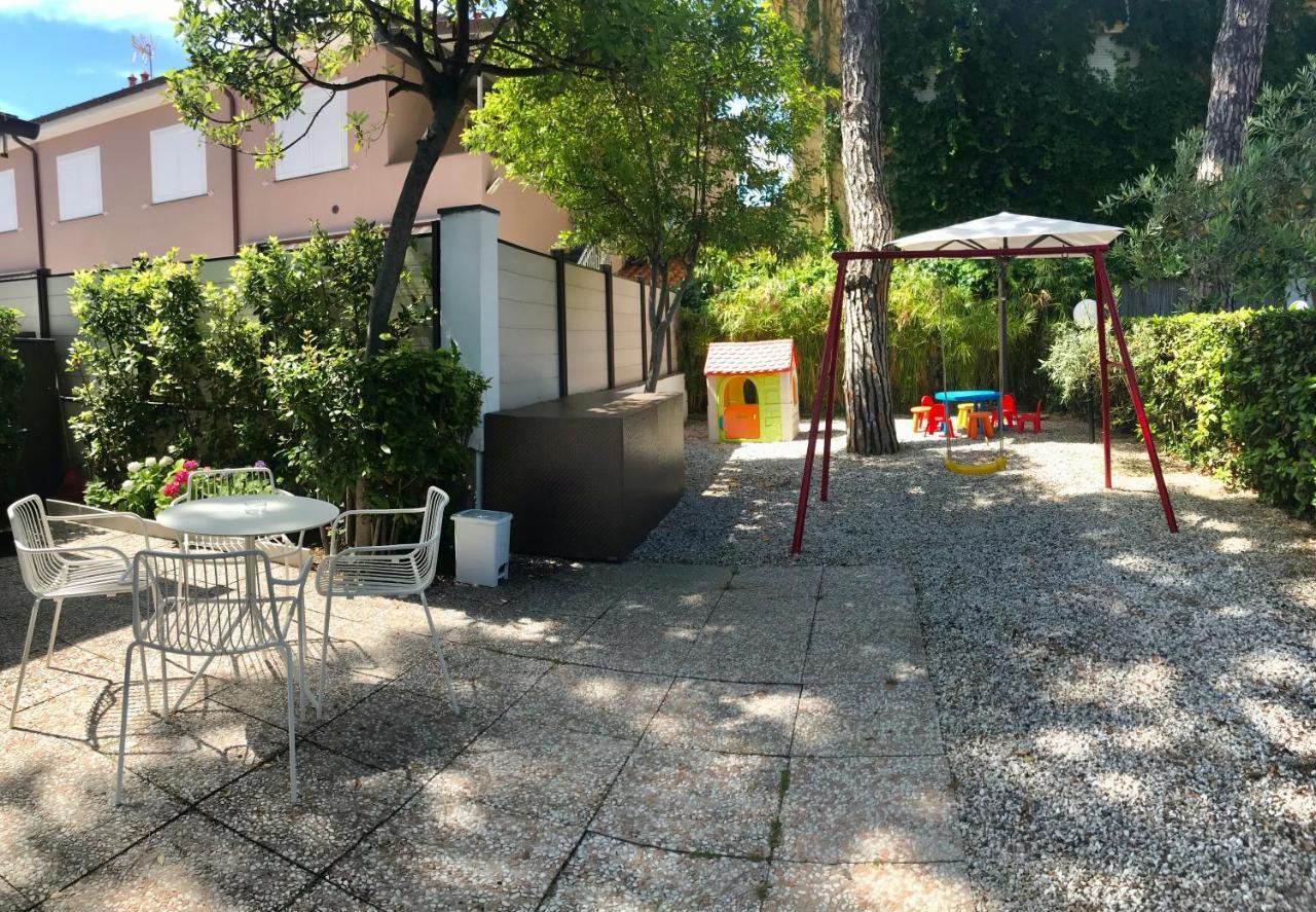 Hotel Milton Marina di Pietrasanta Dış mekan fotoğraf